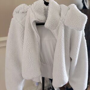 Alo Foxy Sherpa Jacket Size Small Color Ivory